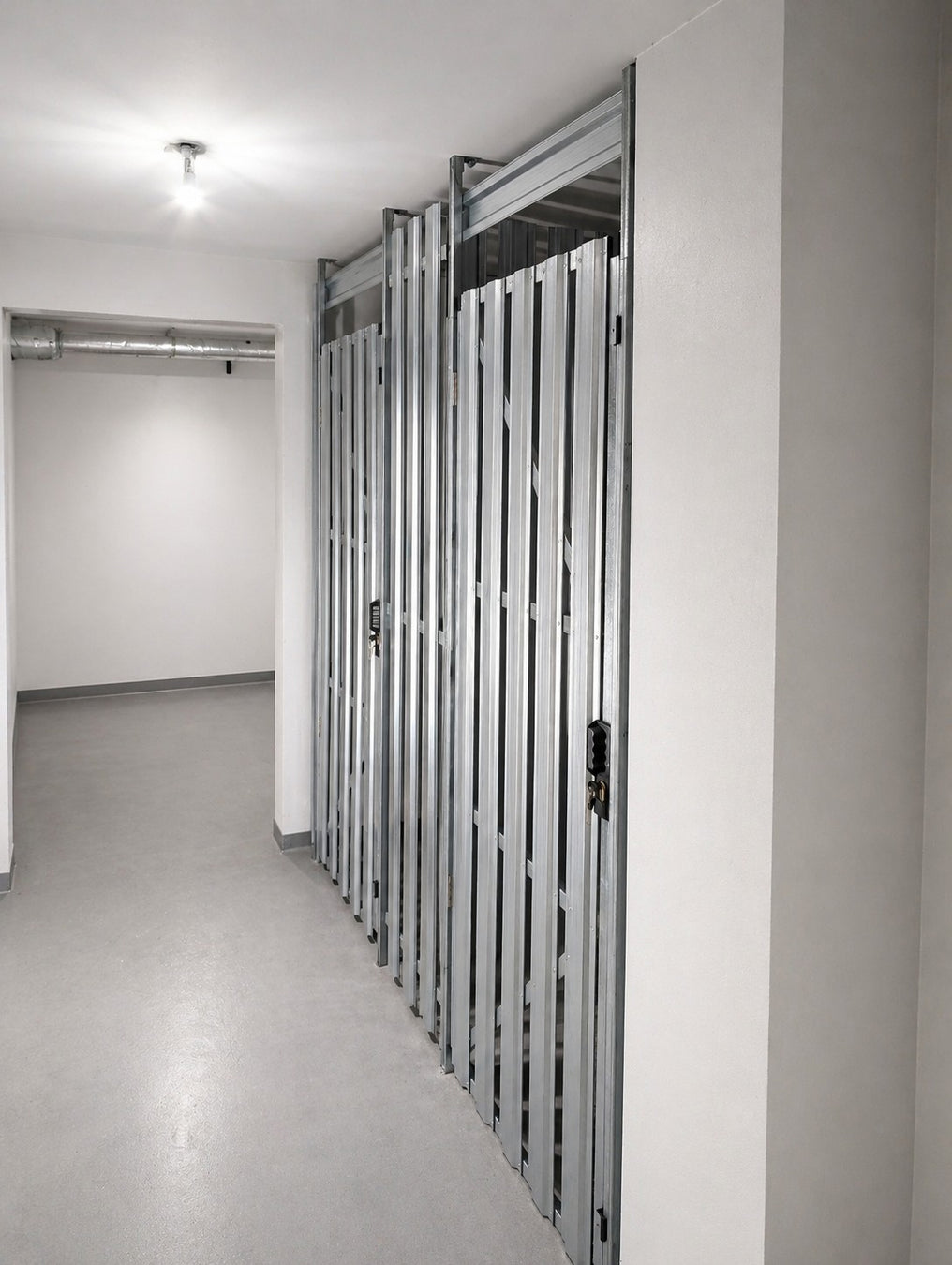 Lamellentrennwand Kellerabteil